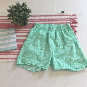 Vineyard Vines brand new fish print boxers